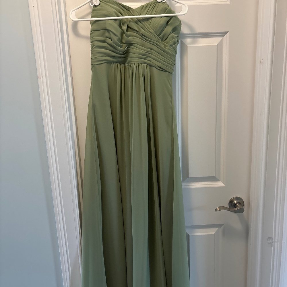 Size 8 B2 Jasmine Gown